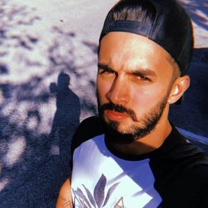 Meet your Posher, Gabriel